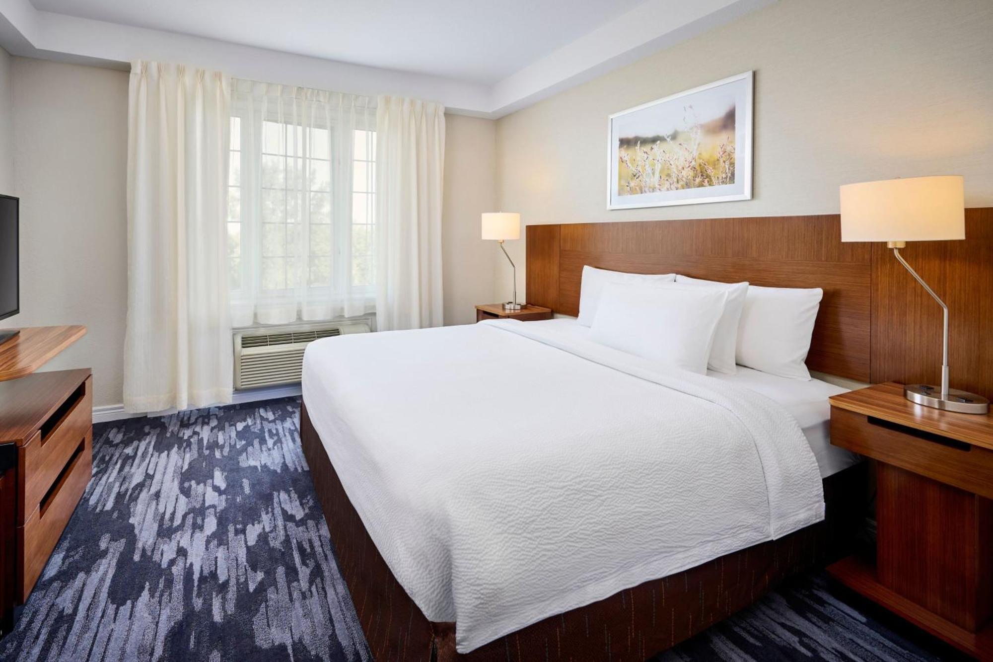 Fairfield Inn & Suites By Marriott Ottawa Kanata Eksteriør billede
