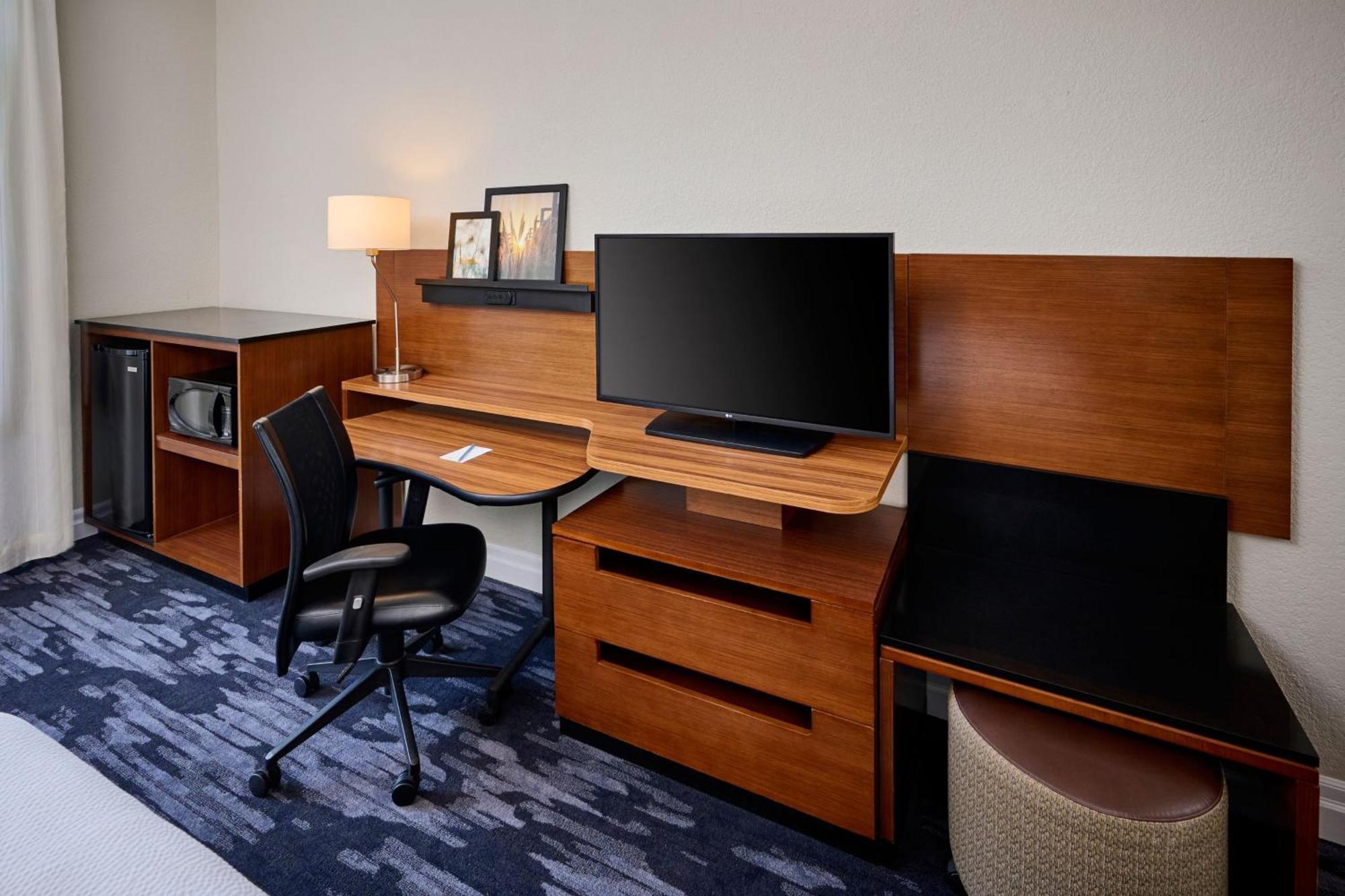 Fairfield Inn & Suites By Marriott Ottawa Kanata Eksteriør billede